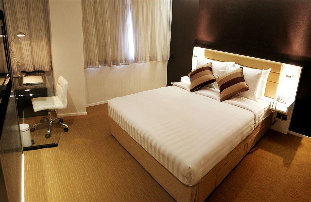The Figo Hotel Hong Kong Exterior photo