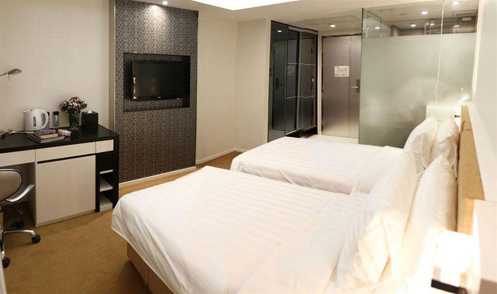 The Figo Hotel Hong Kong Exterior photo